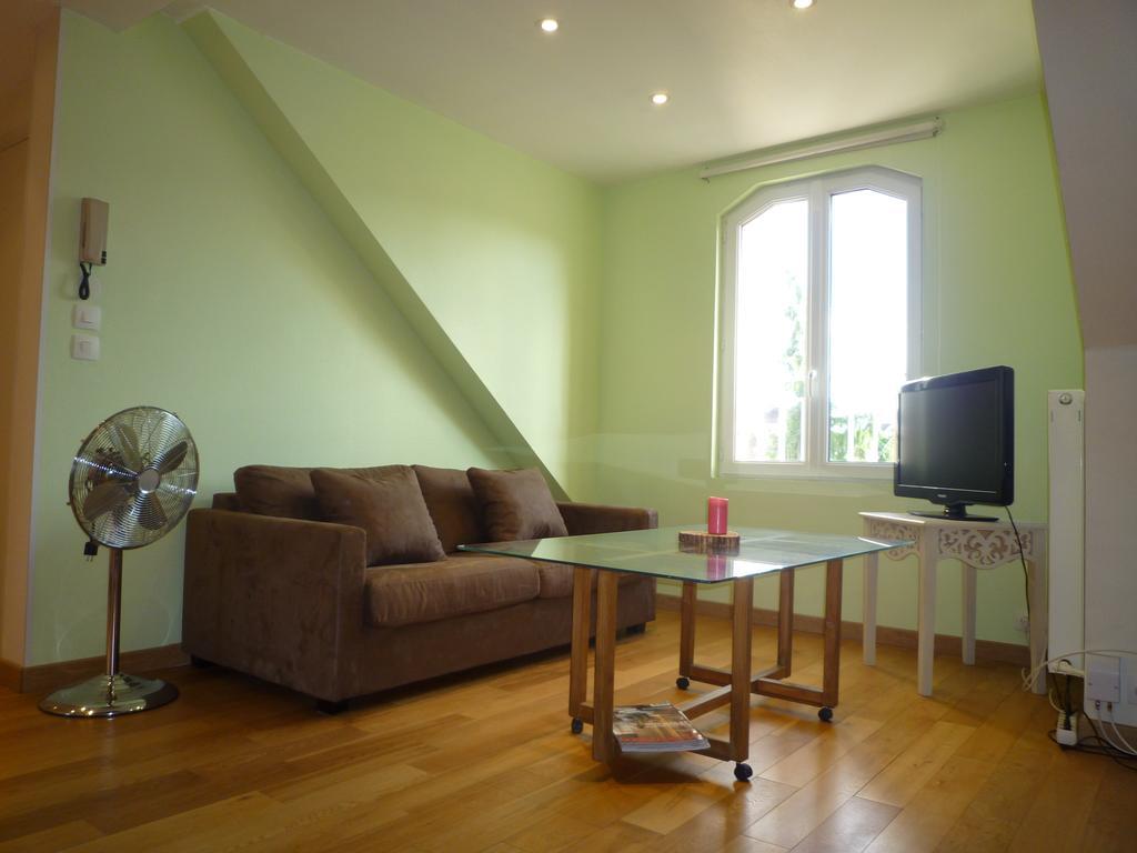 Apartament Les Mirabelles Metz Zewnętrze zdjęcie